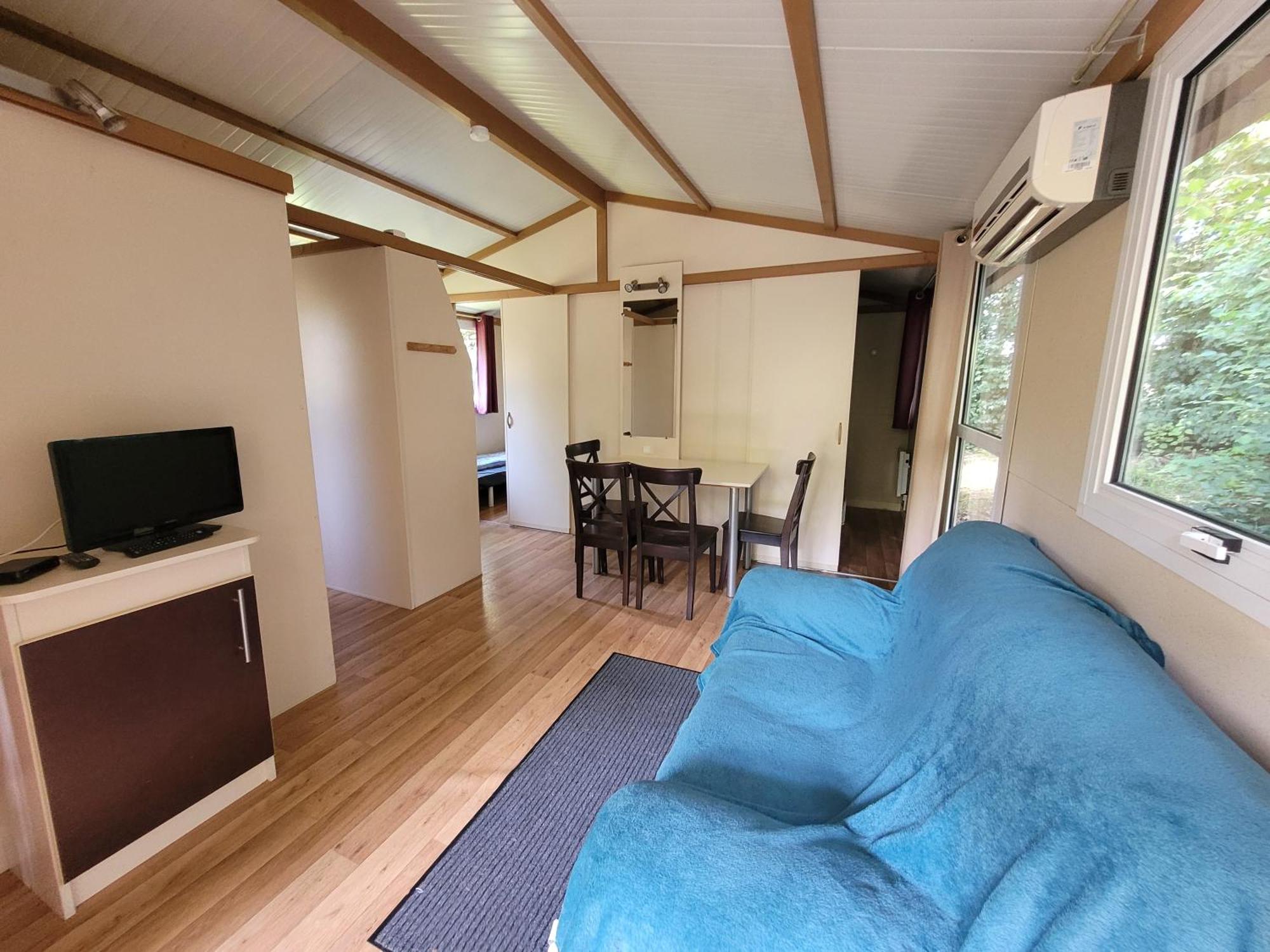 Camping Les Hirondelles Bourg-Sainte-Marie Bagian luar foto