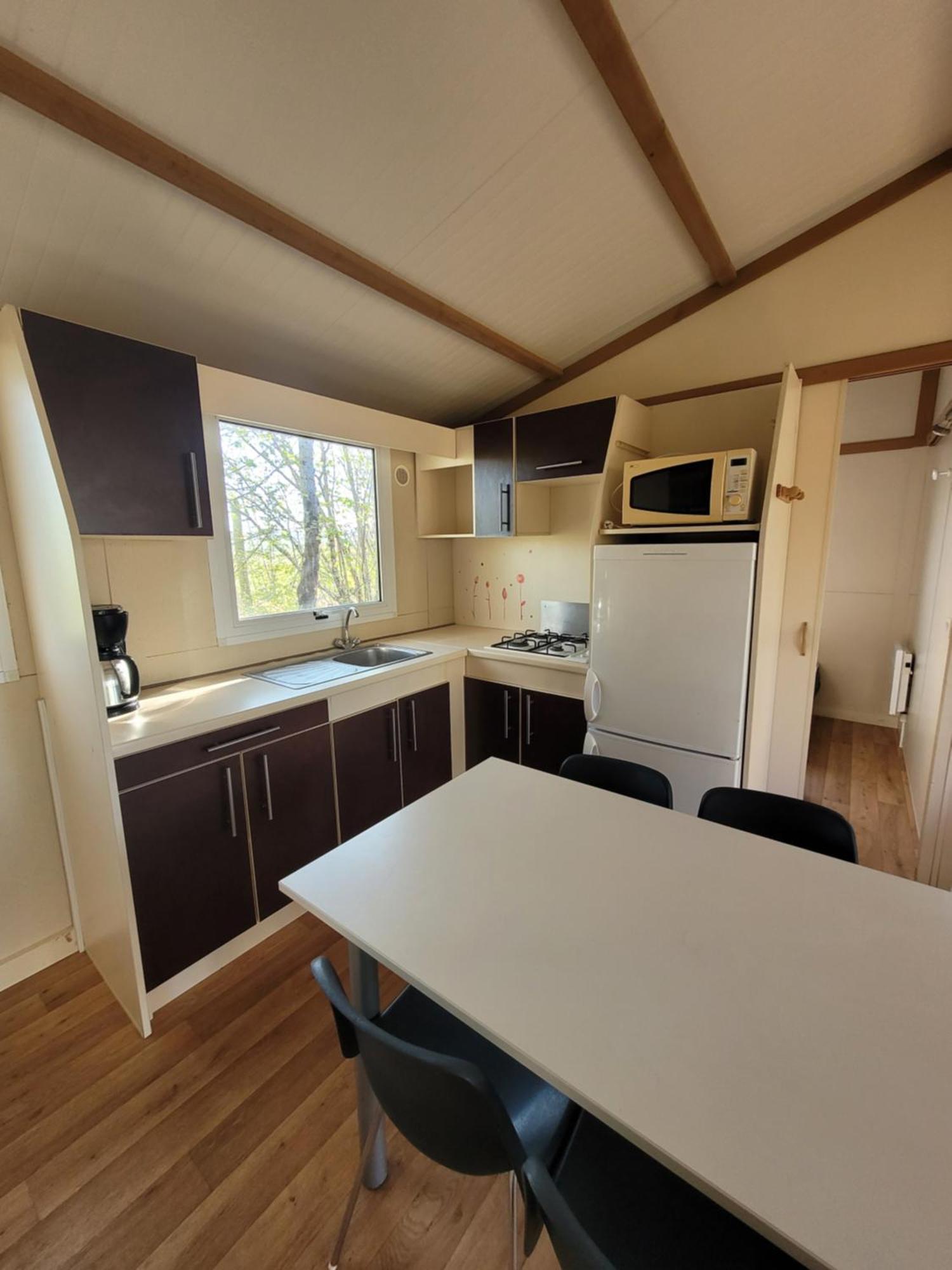 Camping Les Hirondelles Bourg-Sainte-Marie Bagian luar foto