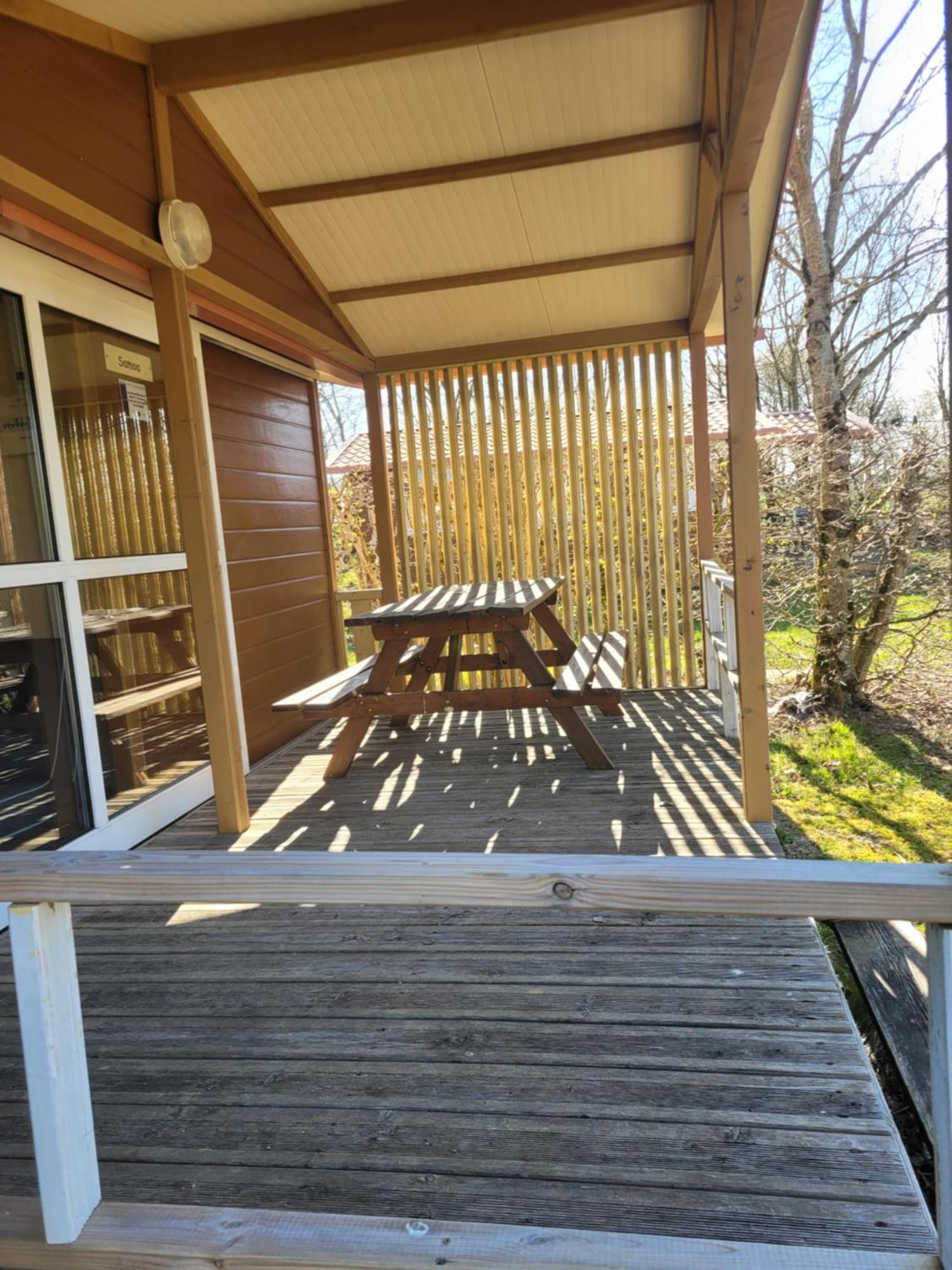 Camping Les Hirondelles Bourg-Sainte-Marie Bagian luar foto